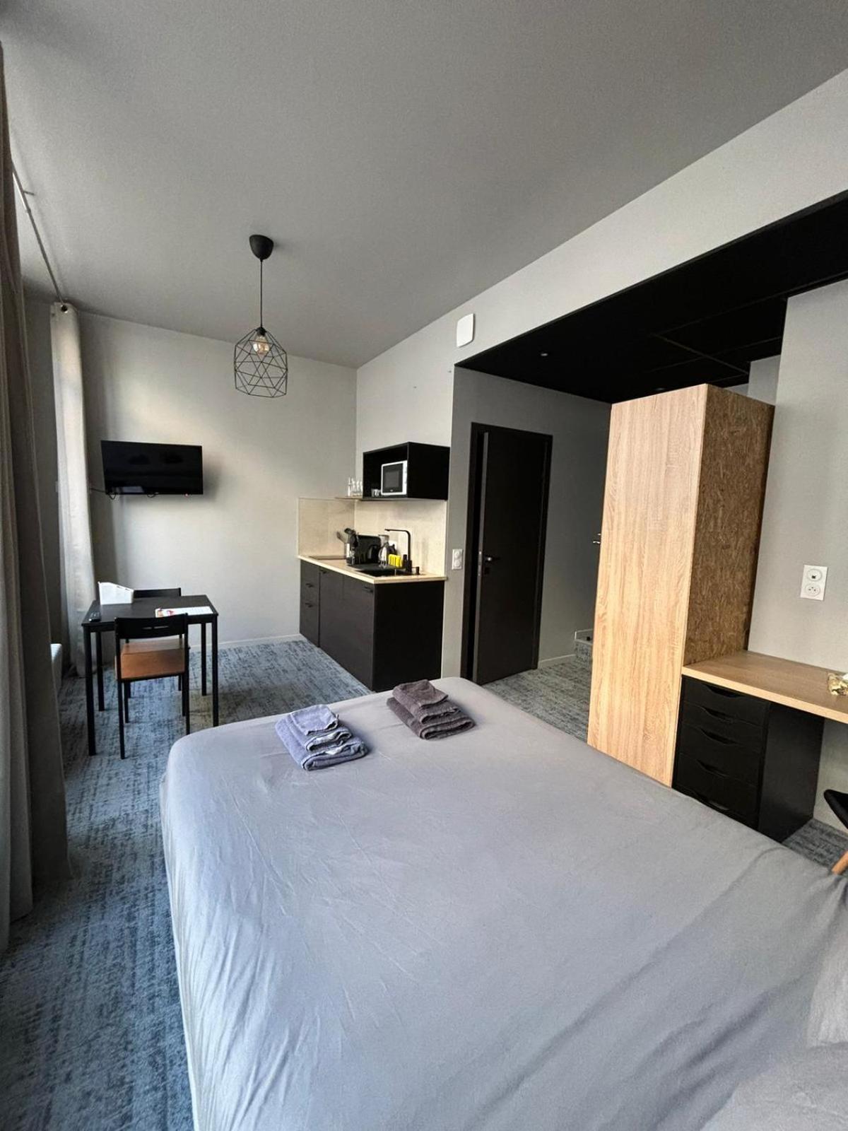 Apartamento Le 12 Wifi Cosy Parking 3 Saint-Etienne  Exterior foto